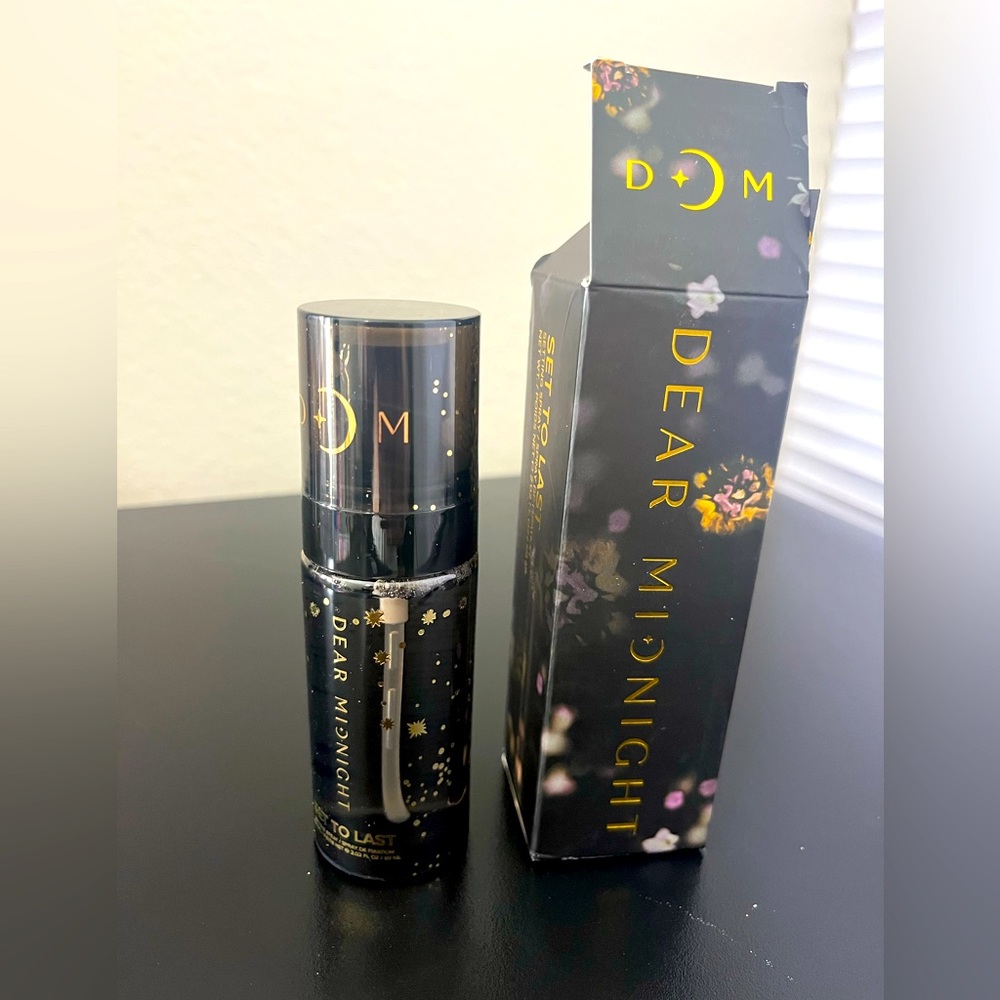 Dear Midnight Setting spray. Set to Last 60ml